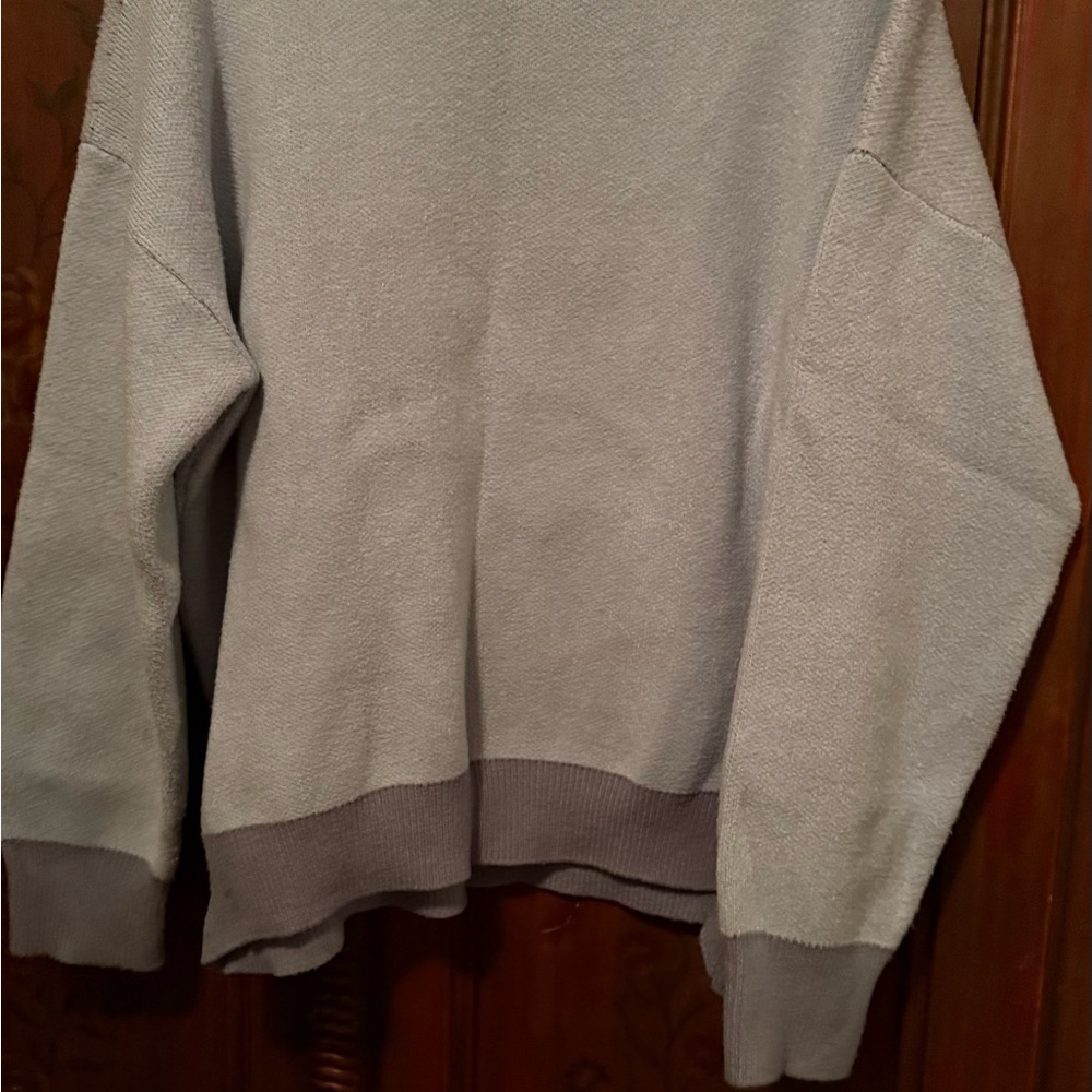 Fish Pattern Crewneck Sweater - Picture 5 of 5